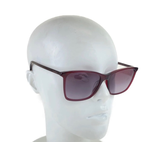 Chanel square Sunglasses - Picture 4 of 13